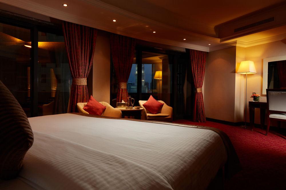 Frontel Al Harithia Hotel Medina Exterior photo Deluxe Room