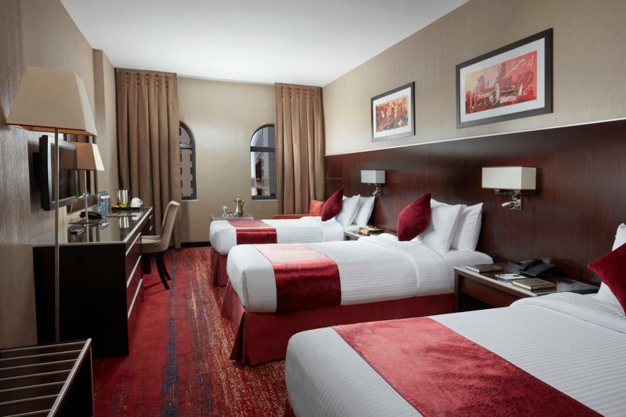 Frontel Al Harithia Hotel Medina Exterior photo A room at the hotel